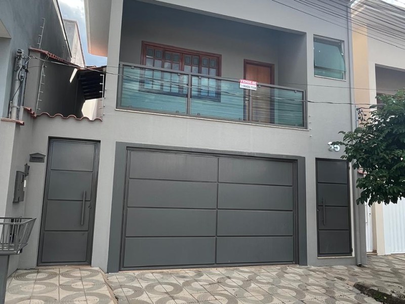 CASA A VENDA NO RIO VERDE